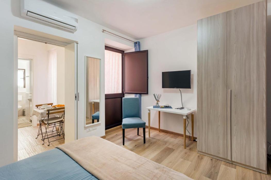 Centre Apartment Grotte Bianche 2 Catania Bagian luar foto