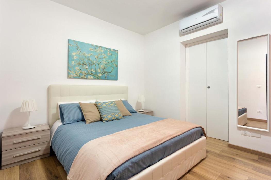 Centre Apartment Grotte Bianche 2 Catania Bagian luar foto